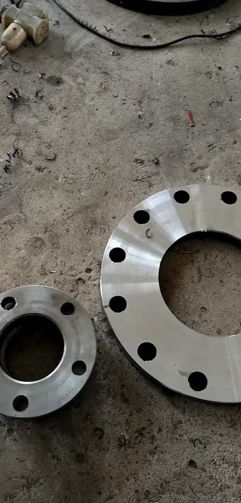 不锈钢法兰：工业连接的坚固选择